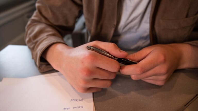 Annexes d’un contrat fournisseur : les classer, les relier et identifier celles qui s’appliquent